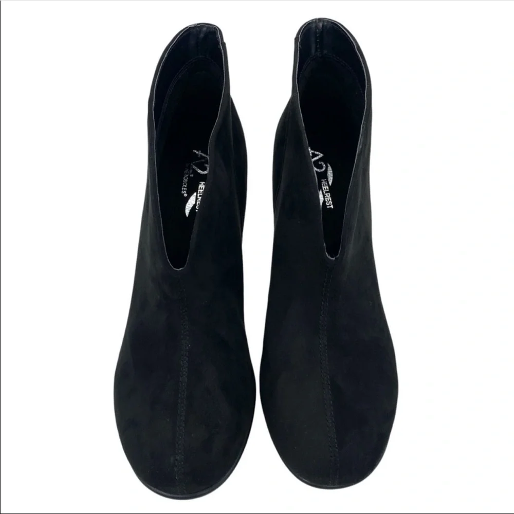 A2 by Aerosoles Women’s Black Faux Suede Ankle Boots